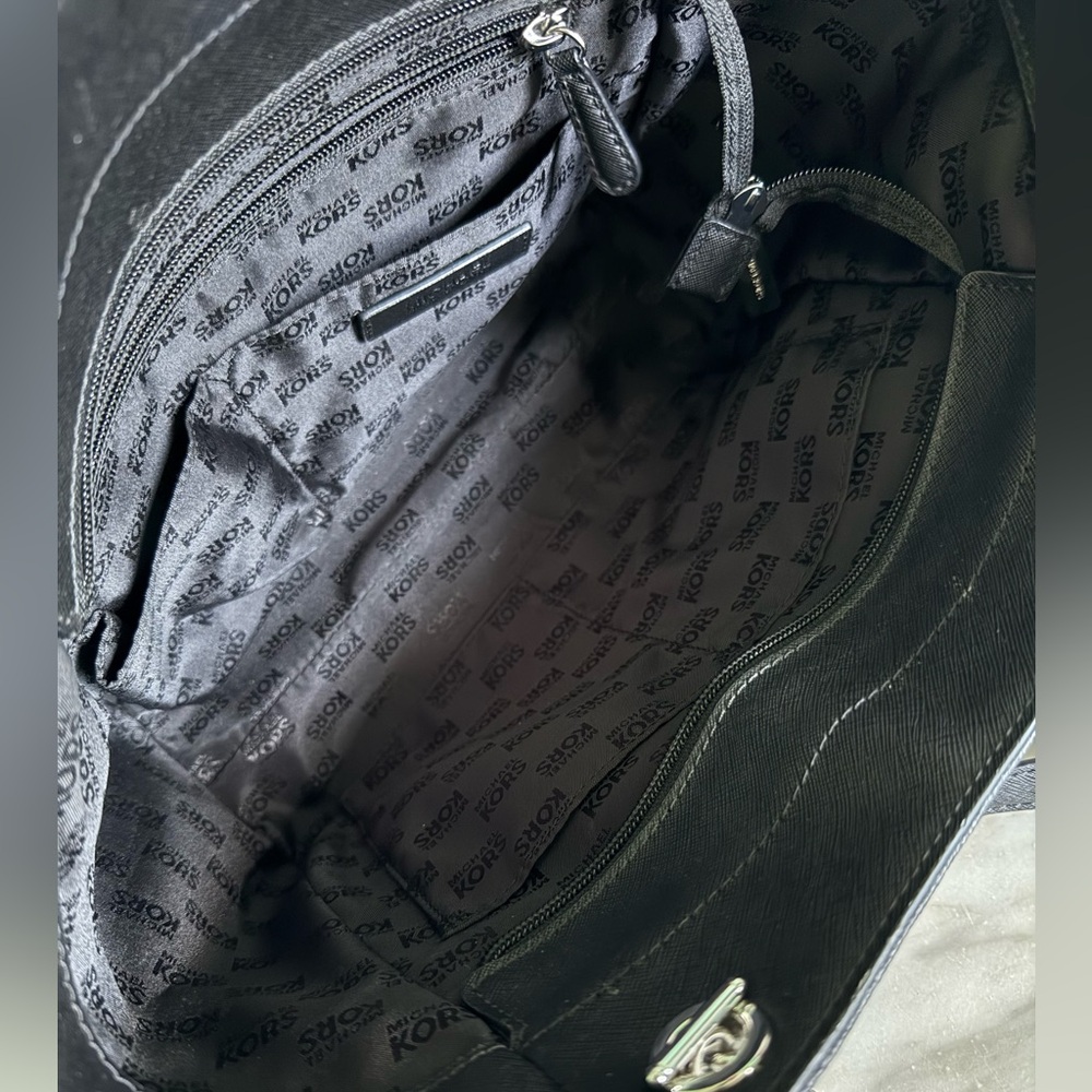 Michael Kors Black Logo Tote Bag - Picture 7 of 15